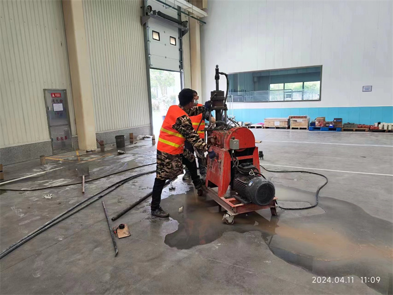 灵川厂房地面下沉塌陷注浆加固施工